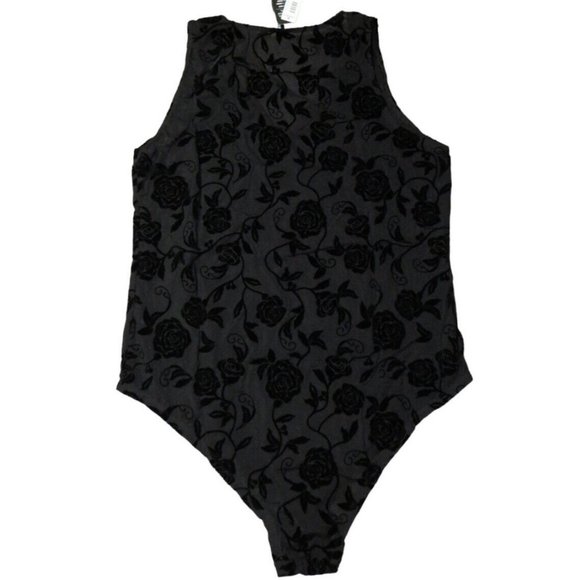 Torrid Black Mesh Floral Velvet Flocked Bodysuit Plus Size 2X - Picture 7 of 7